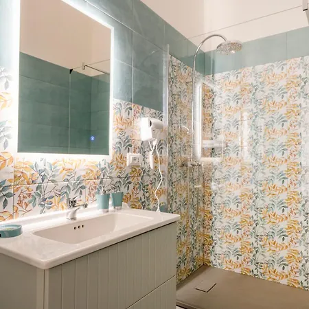 Lexa Experience - Roomy & Апартаменты